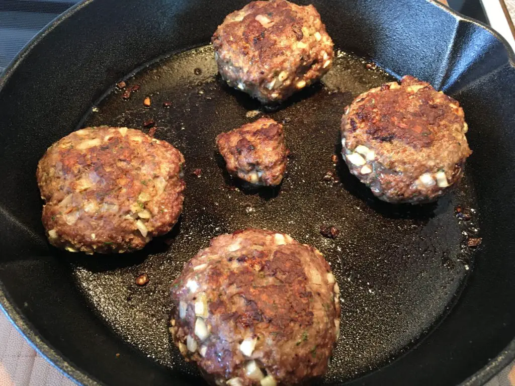 how to make 1/4 pound burgers from scratch