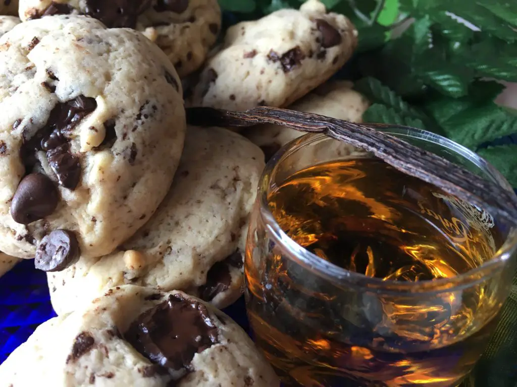 bourbon vanilla chocolate chip cookies