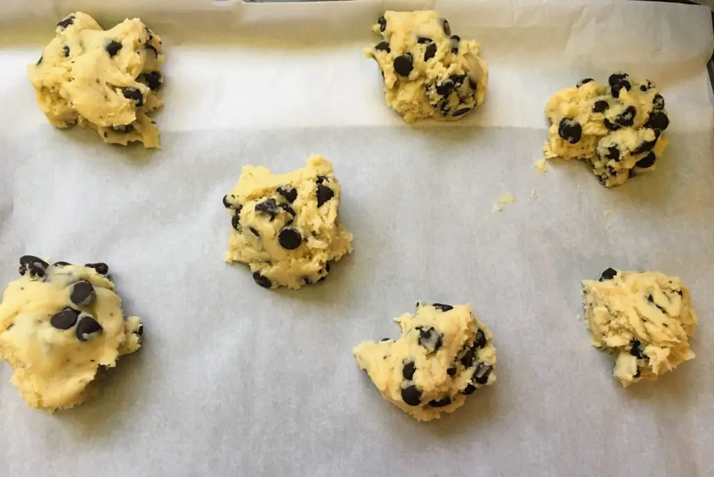 bourbon vanilla chocolate chip cookie dough