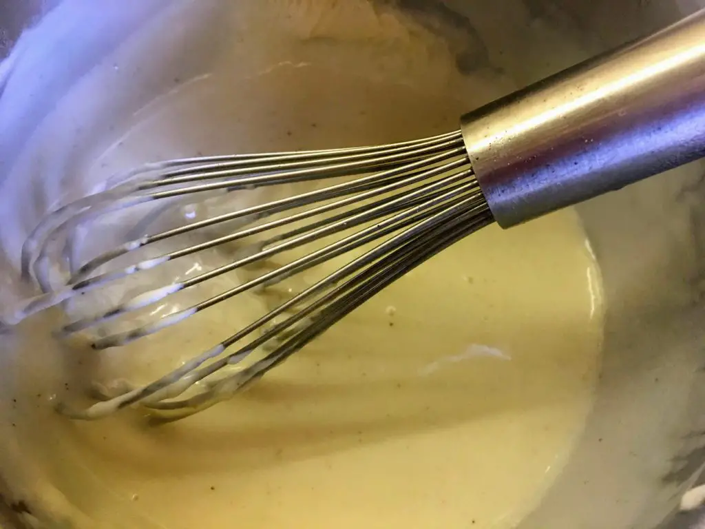 bechamel white sauce for a classic croque-monsieur