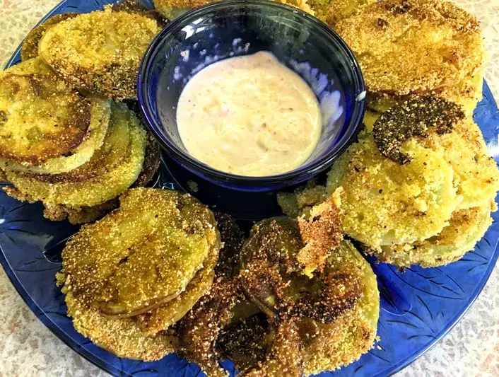pickled fried green tomatoes with sriracha mayo dip